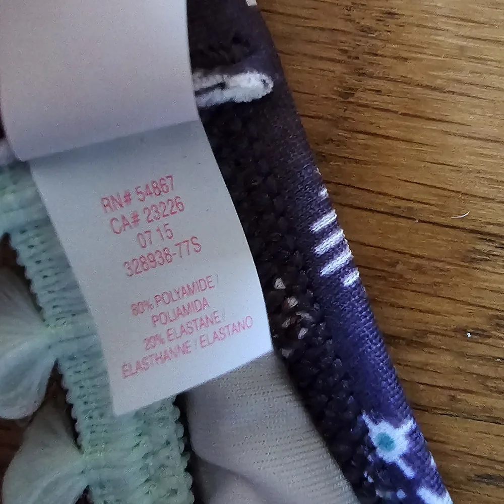 Victoria's Secret Bandeau Tassel Purple Print Bikini Swim Top Bra Size 32C NWOT - Picture 11 of 12